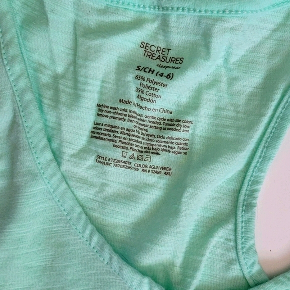 NWOT racer back tank - Picture 5 of 5